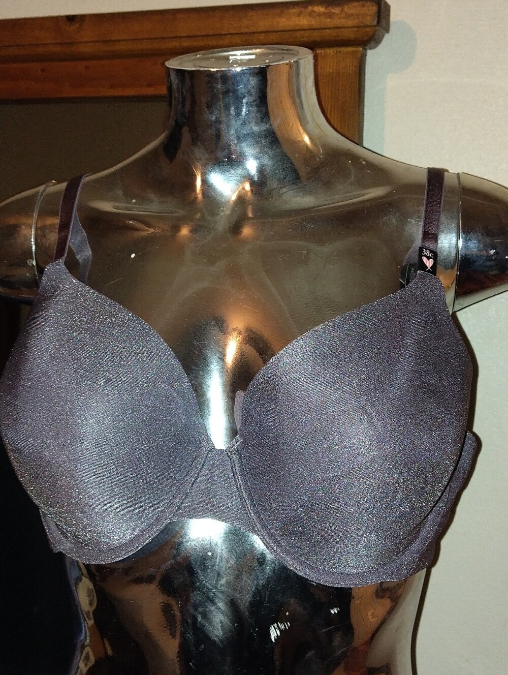 Victoria Secret T-shirt Bra Size 38C